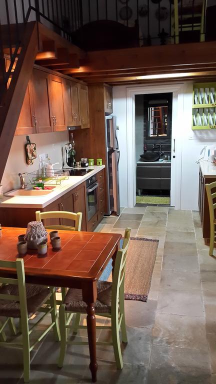 Xenios Cottages โลฟู ห้อง รูปภาพ
