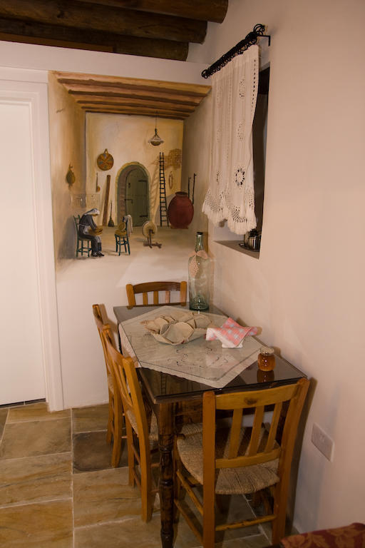 Xenios Cottages โลฟู ห้อง รูปภาพ