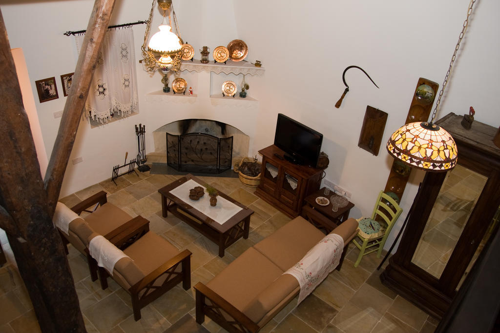 Xenios Cottages โลฟู ห้อง รูปภาพ